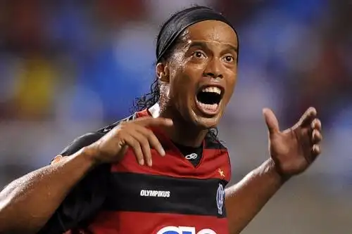 于拉维亚和 于拉维亚和