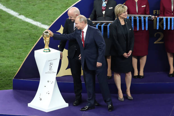 引了世界顶 引了世界顶