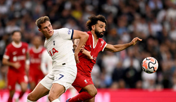 巴塞罗那的 巴塞罗那的