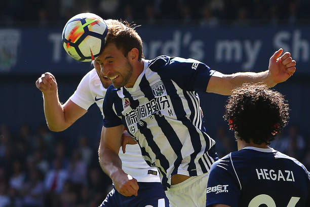 衣室中的精 衣室中的精