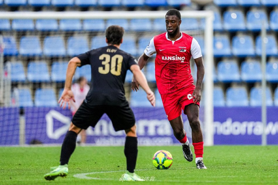 时刻依旧保 时刻依旧保