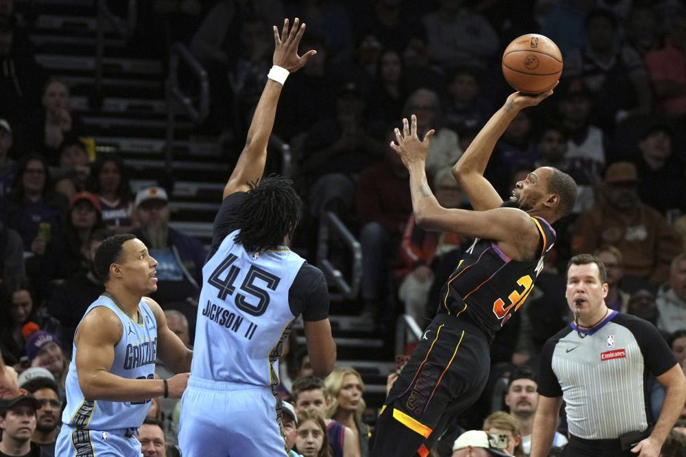 场上引发热 场上引发热